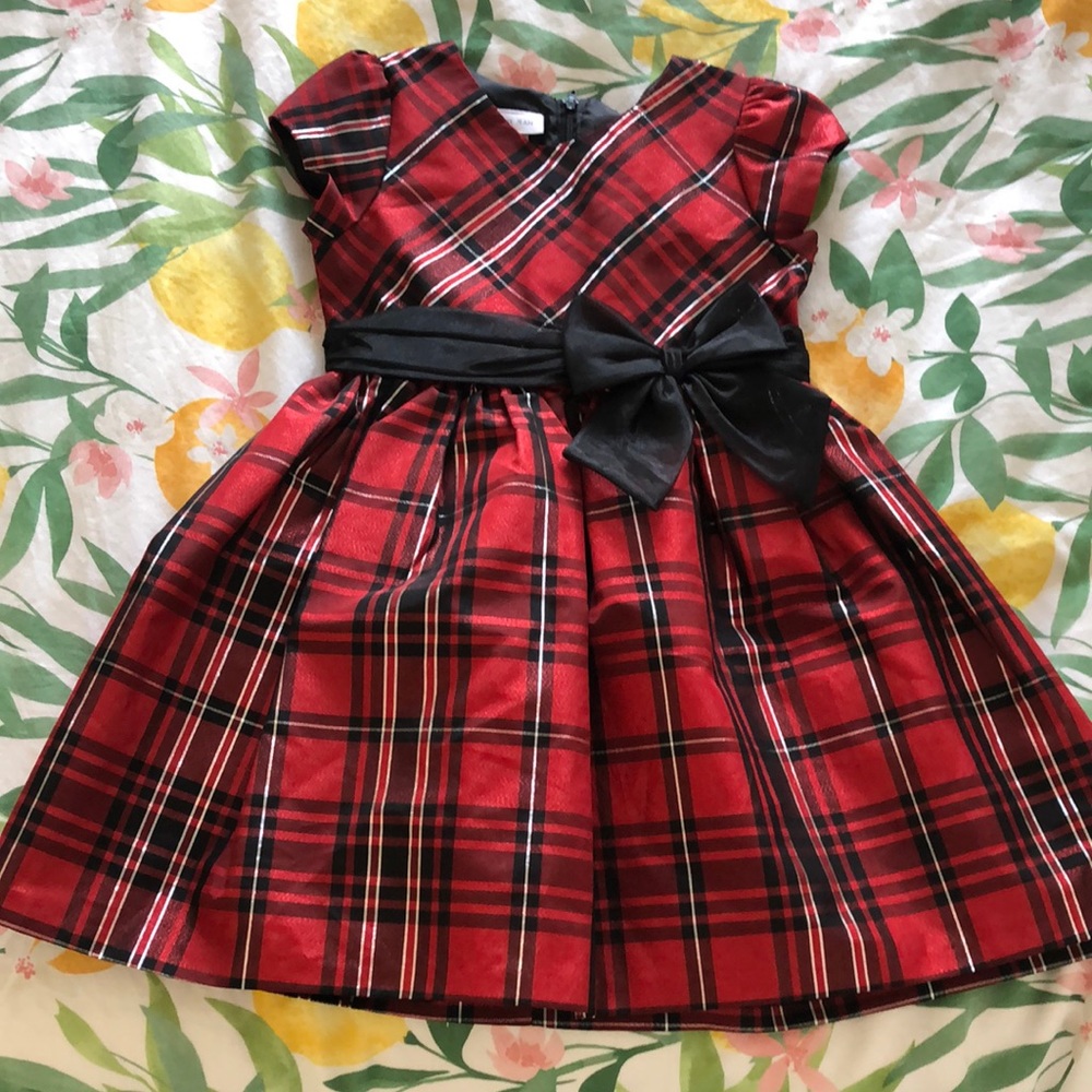 Cute girls holiday dress